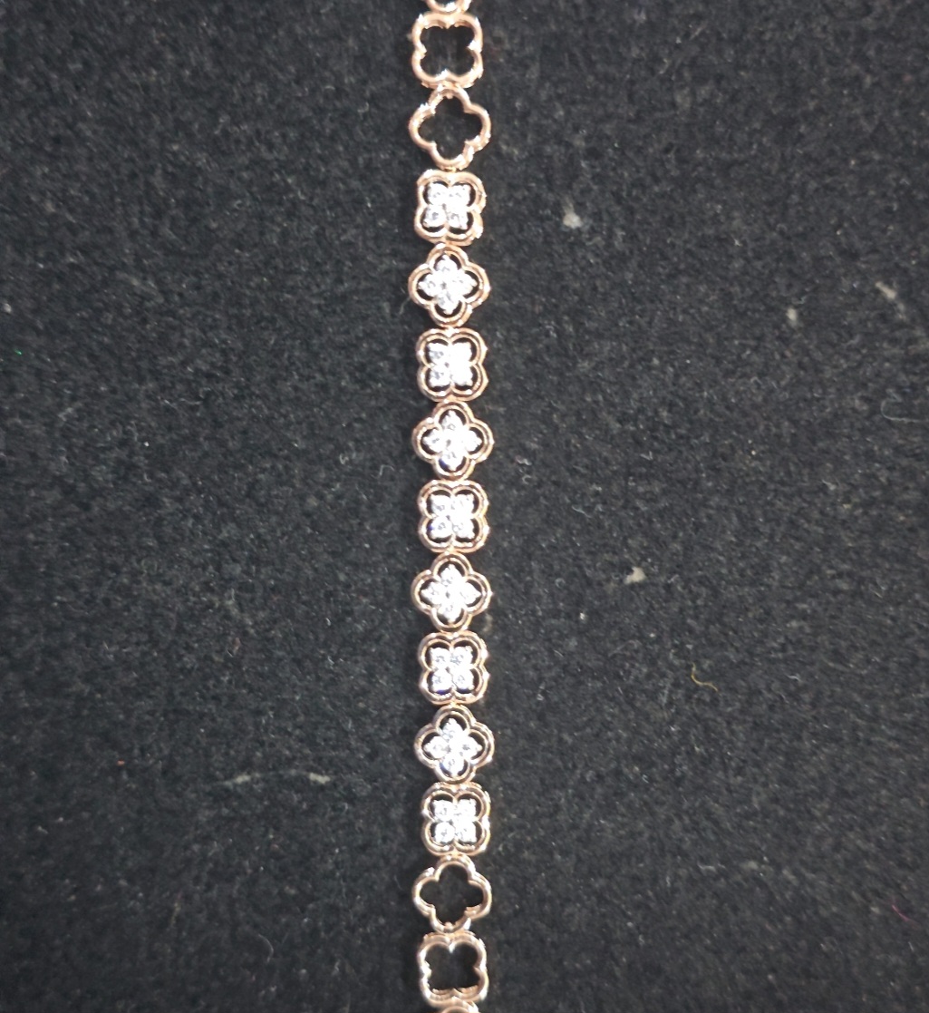 Clover LV Bracelet